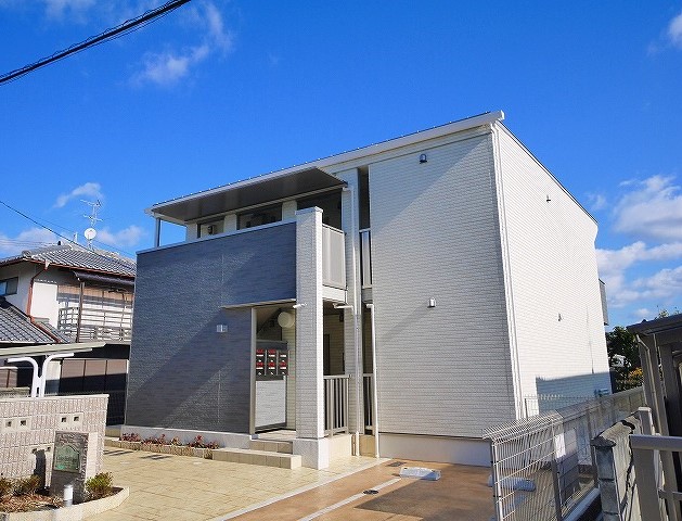 建物外観　落ち着いた雰囲気の外観です