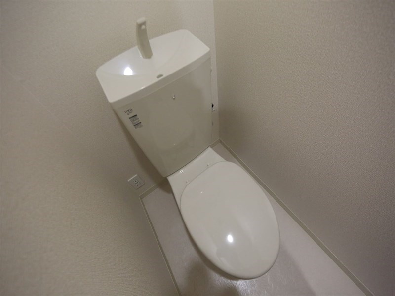 トイレ　洋式トイレ　温水洗浄暖房便座付トイレ