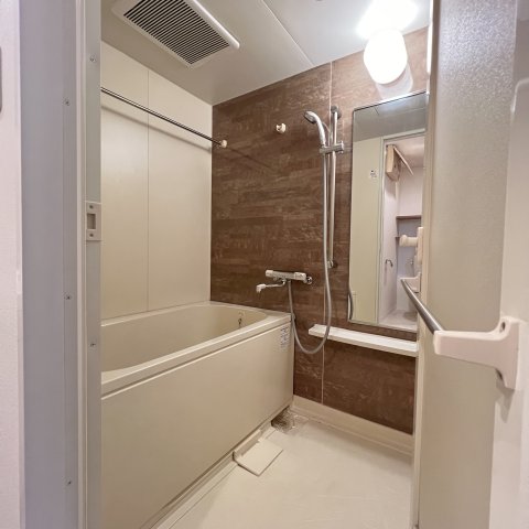 バス・シャワールーム　同仕様タイプです