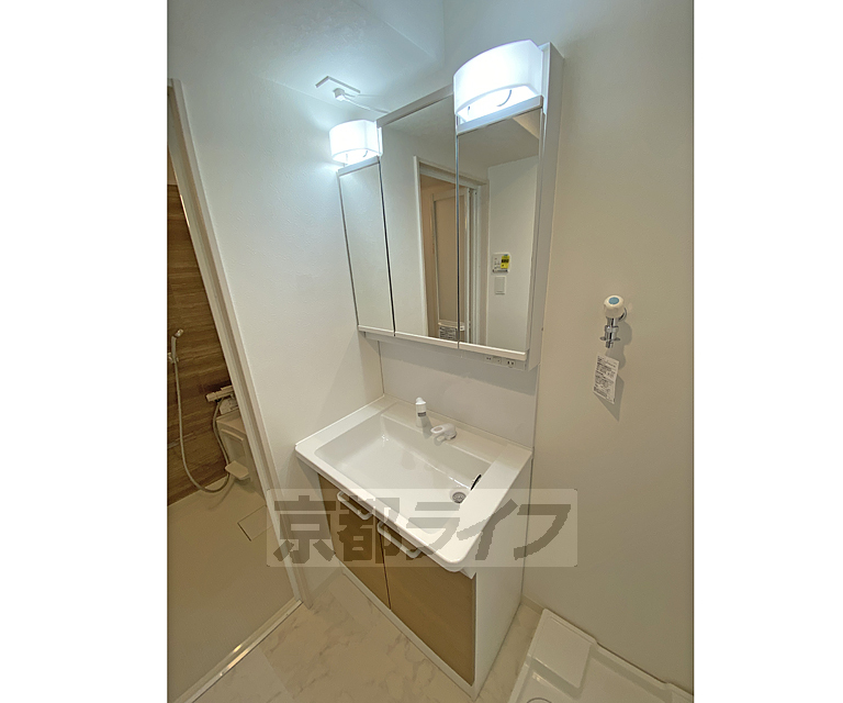 洗面設備　独立洗面台