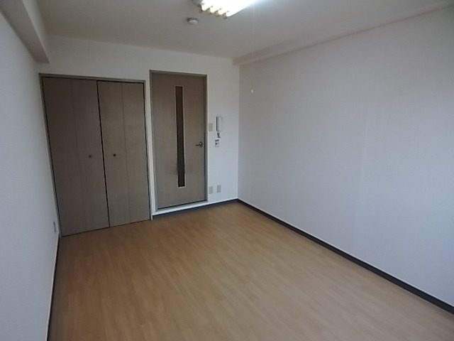 その他部屋・スペース　奥行きのある居室空間