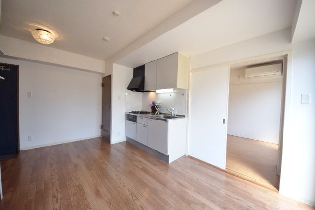 居室・リビング　★開放感あるリビングです★