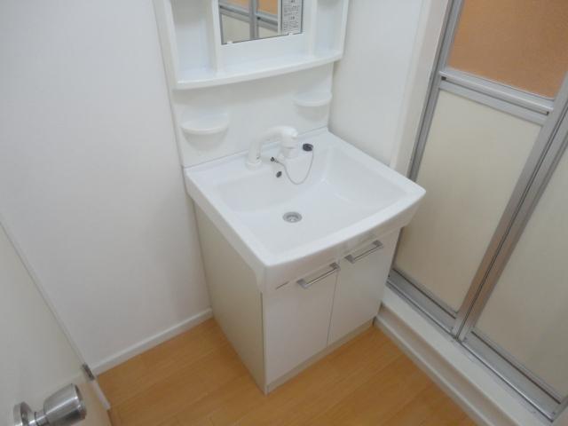 洗面設備　洗髪洗面化粧台