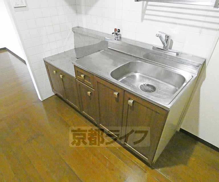 キッチン　キッチンです。