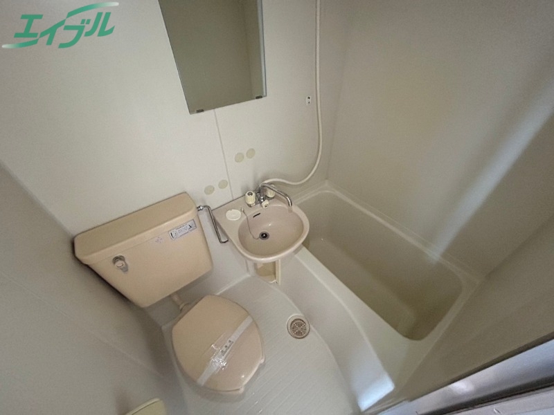 バス・シャワールーム　別部屋参考写真です。