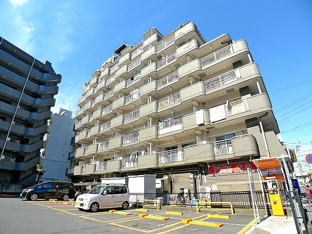 建物外観　キャピタル新越谷のご紹介は住まいの窓口　アソシエにお任せ下さ