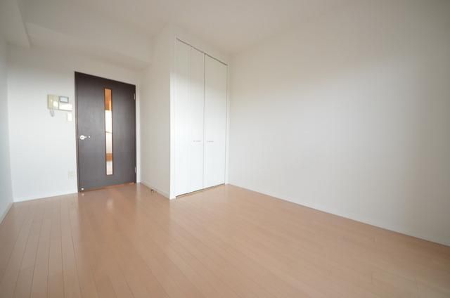 居室・リビング　フローリング