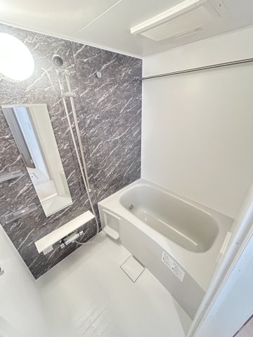 バス・シャワールーム　お風呂です