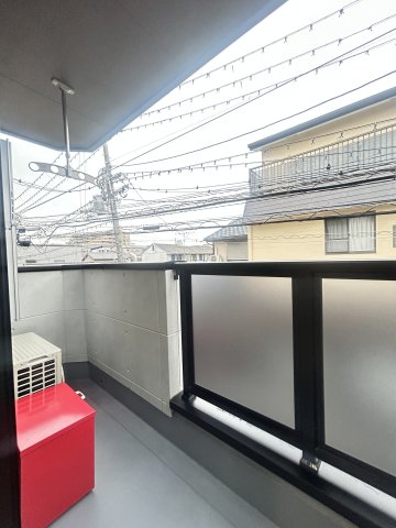 バルコニー　陽当たり良好なバルコニーです