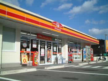 コンビニ　ヤマザキYショップ（コンビニ）まで615m