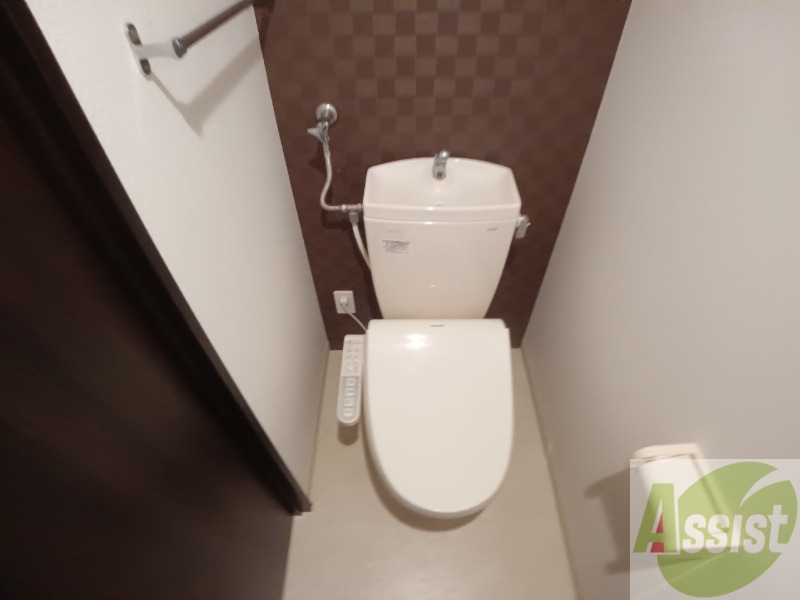 トイレ　トイレです。ウォシュレット付を探している方、おすすめです！