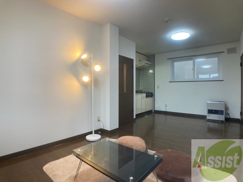 居室・リビング　広くてキレイなＬＤＫが広がっていて、充実した生活が送れそう。