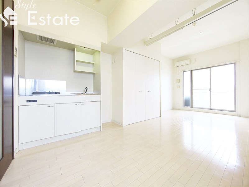 居室・リビング　洋室　別間取りの内装