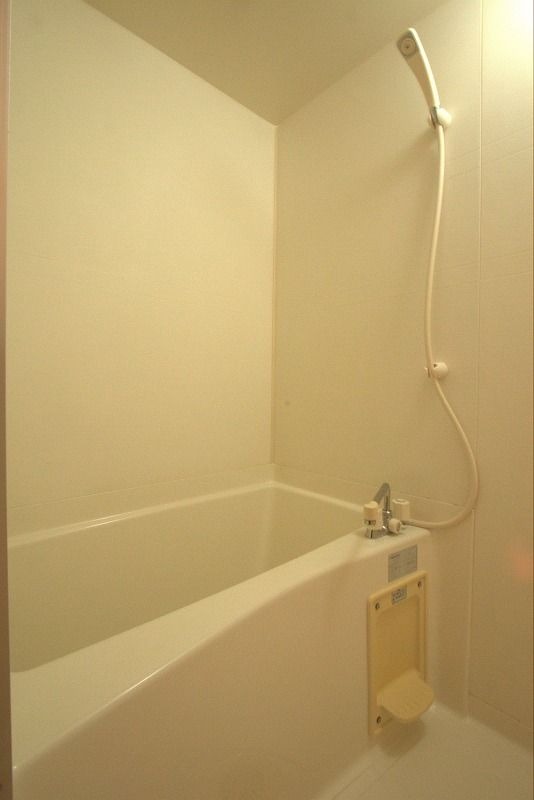 バス・シャワールーム　一日の疲れを癒せますね。