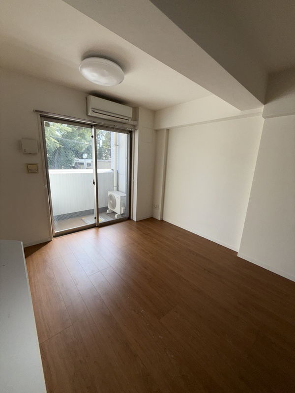 居室・リビング　MALULANI千駄ヶ谷