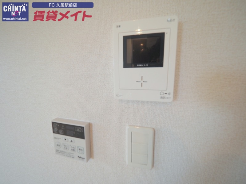 セキュリティ　同型参考写真です。