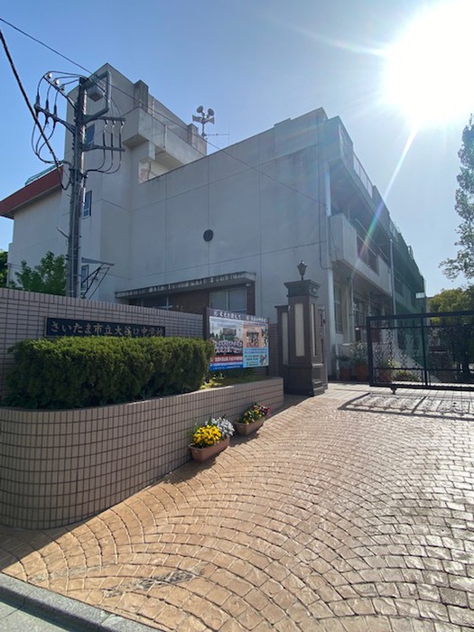 中学校　大谷口中学校（中学校）まで1000m