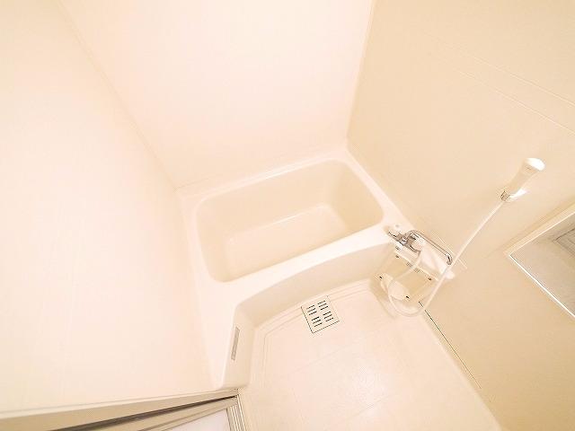 バス・シャワールーム　お風呂です