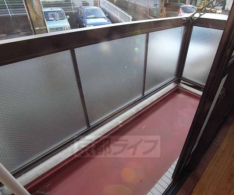 バルコニー　バルコニーも広い！