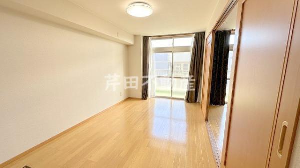 居室・リビング　★洋室８．７帖★