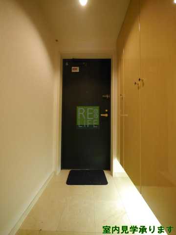 玄関　パークアクシス四谷ステージ