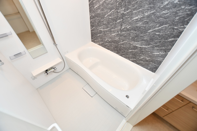 バス・シャワールーム　お風呂