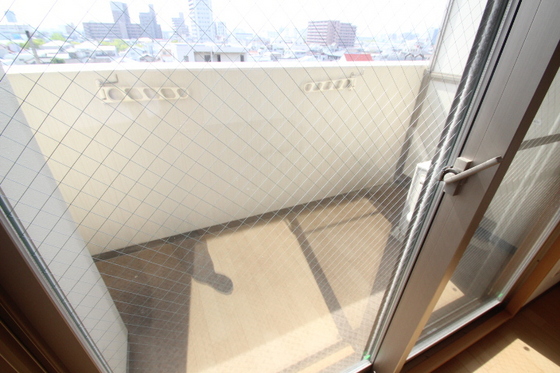 バルコニー　※別部屋の写真です