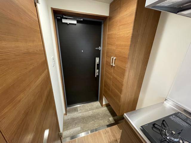 玄関　下駄箱付き玄関です