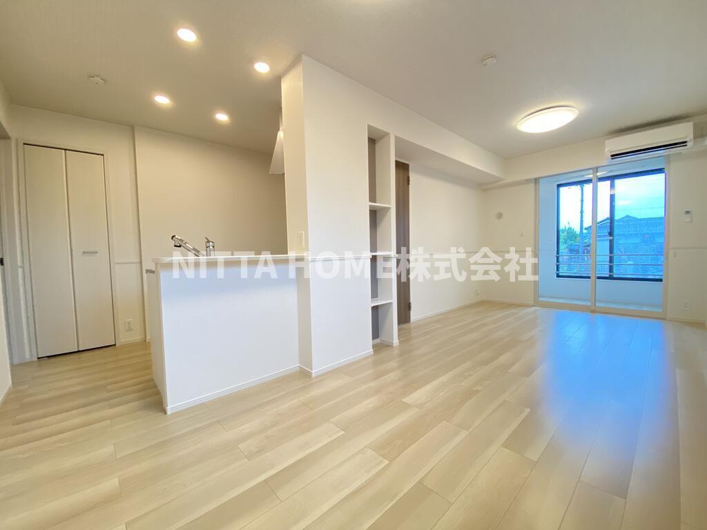 居室・リビング　綺麗なリビングが魅力的♪