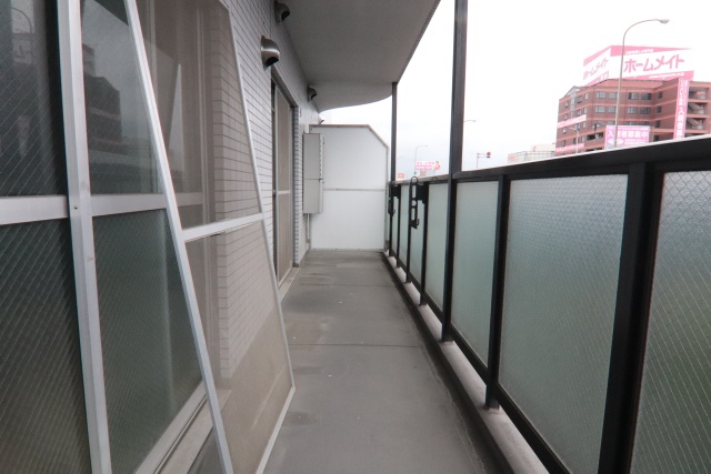 バルコニー　別室の参考写真です。※現況優先