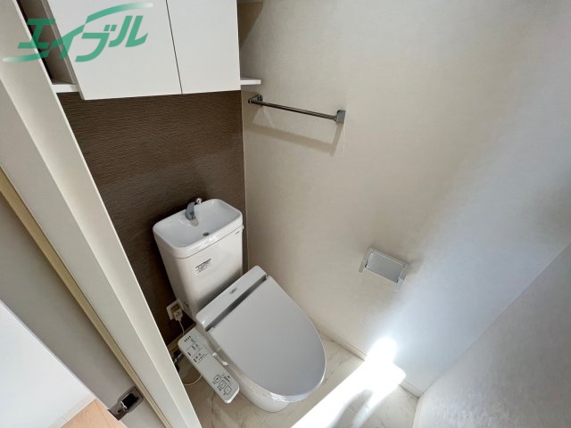 トイレ　同物件別室画像