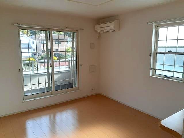 居室・リビング　居間です