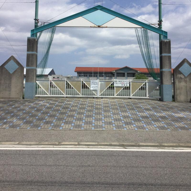 小学校　君津市立外箕輪小学校（小学校）まで1476m