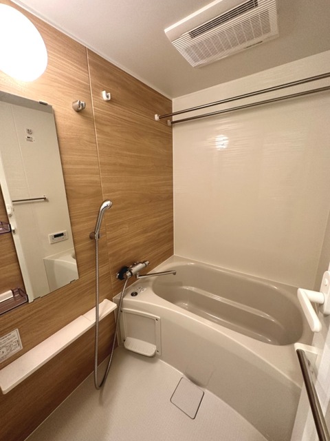 バス・シャワールーム　※写真は同タイプ住戸です。