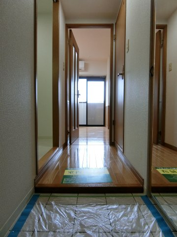 玄関　詳細は、RISUMO江坂本店→06-6155-7137まで♪