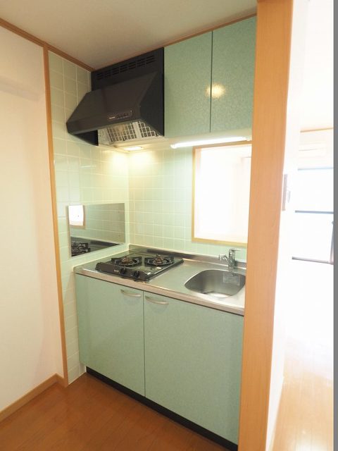 キッチン　※他室写真　現況優先※