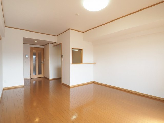 居室・リビング　※他室写真　現況優先※