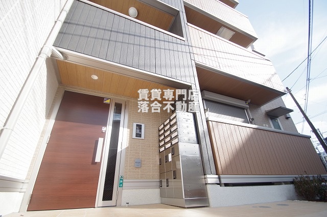 建物外観　2024年築。築浅