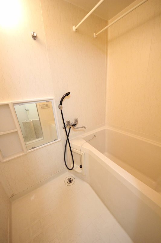 バス・シャワールーム　103参考写真