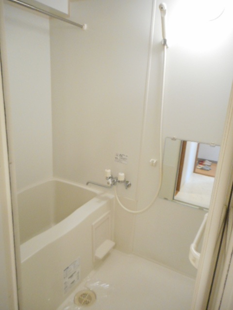バス・シャワールーム　浴室