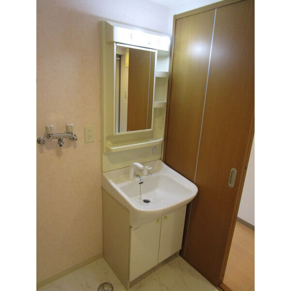 洗面設備　洗面所