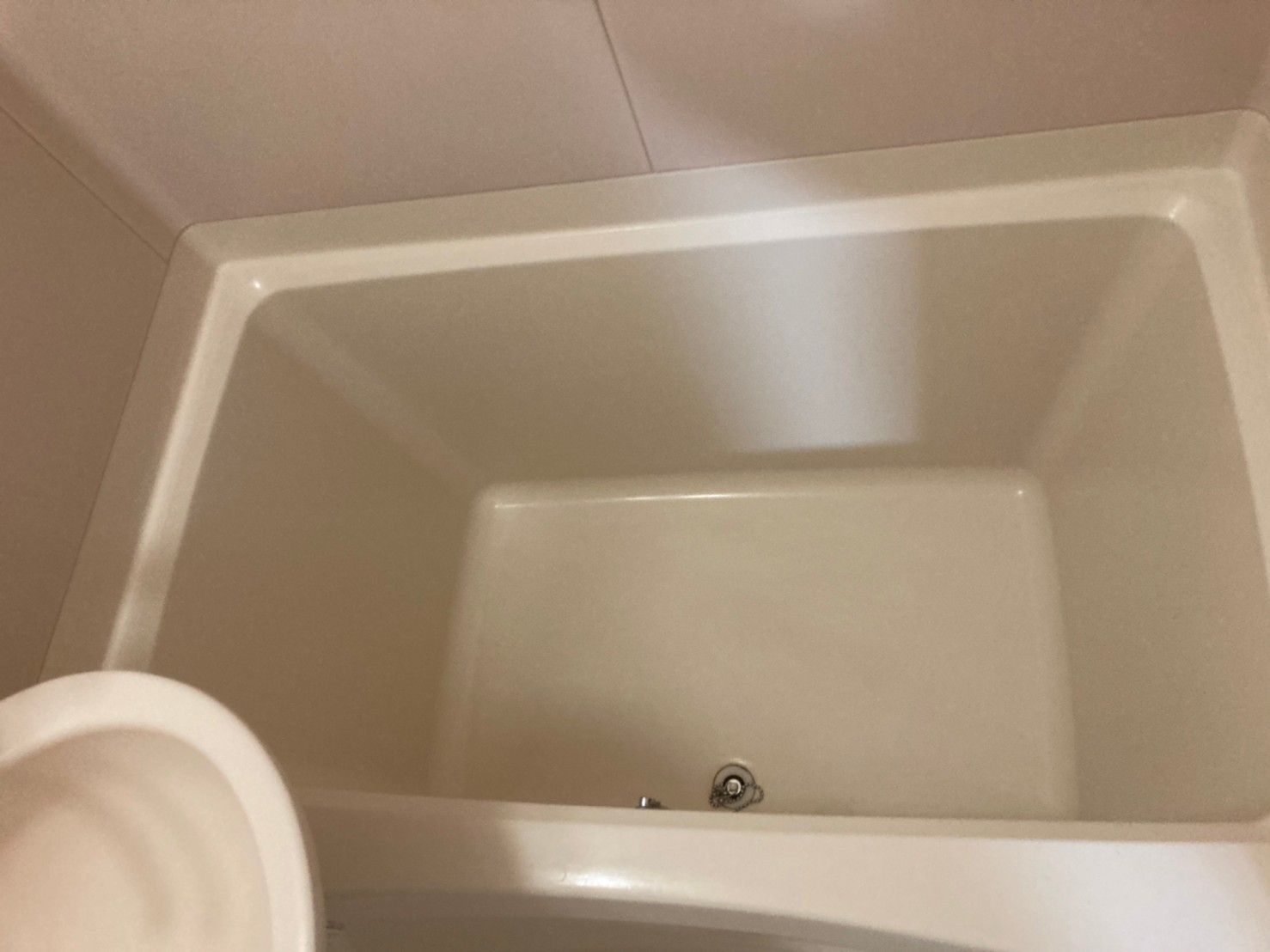 バス・シャワールーム　同建物別部屋現況優先