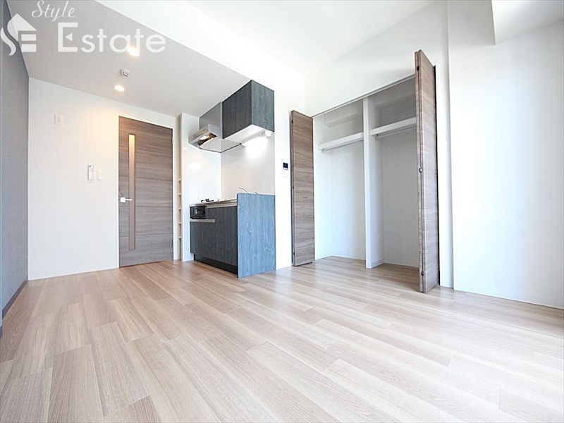 居室・リビング　内装