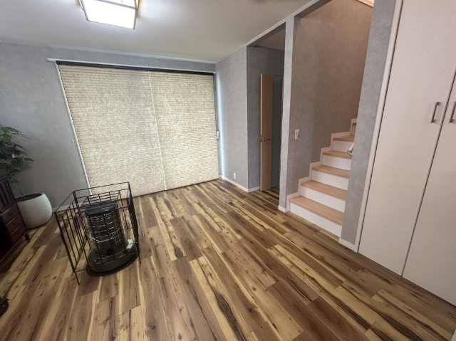 居室・リビング　家具家電はイメージ