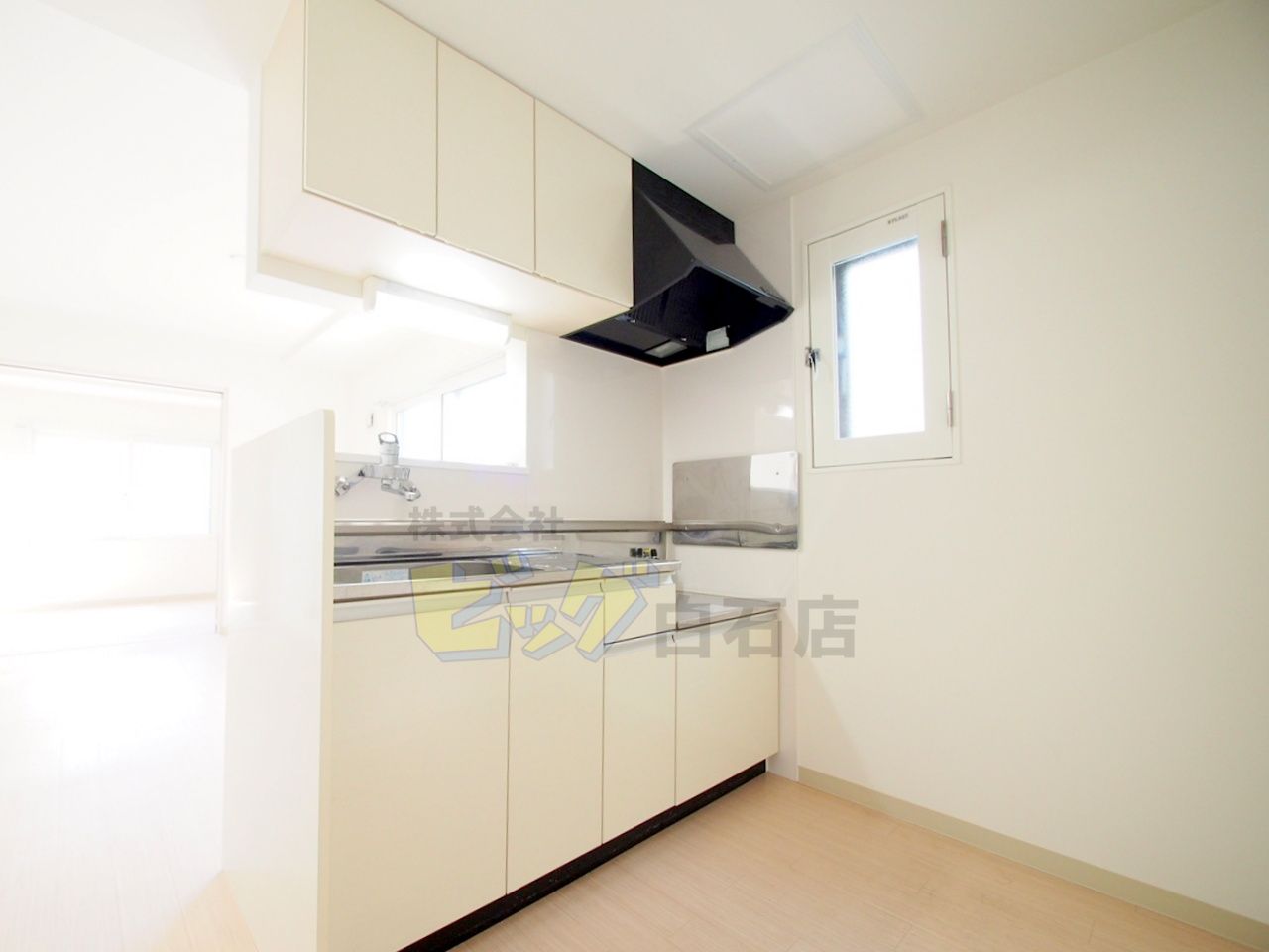 キッチン　人気の対面キッチンです♪