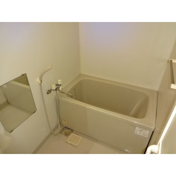 バス・シャワールーム　同一タイプ(別室写真)