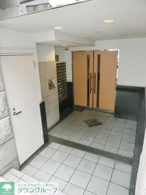 エントランス　エントランス