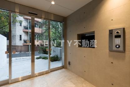 ロビー　落ち着いたロビーです