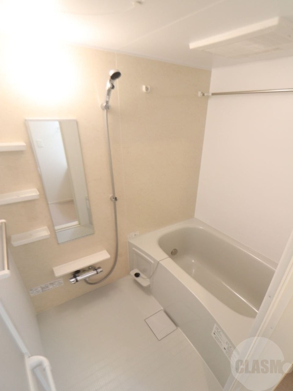 バス・シャワールーム　追炊き機能・浴室乾燥機付き