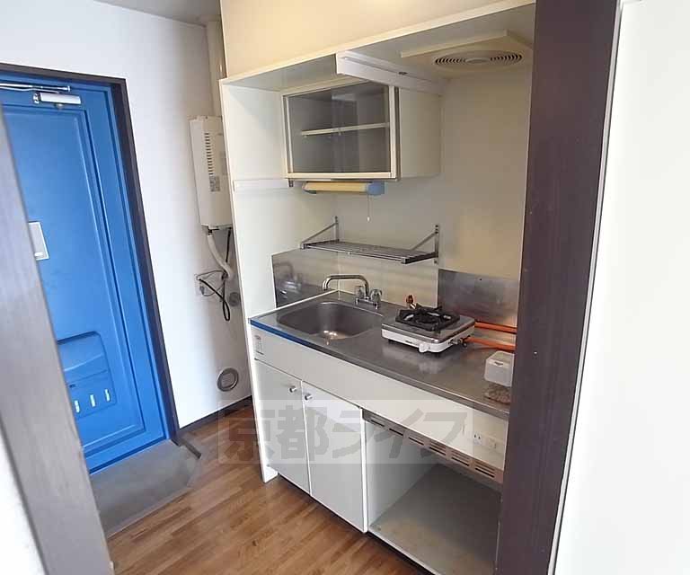 キッチン　すっきりとしたキッチンです。